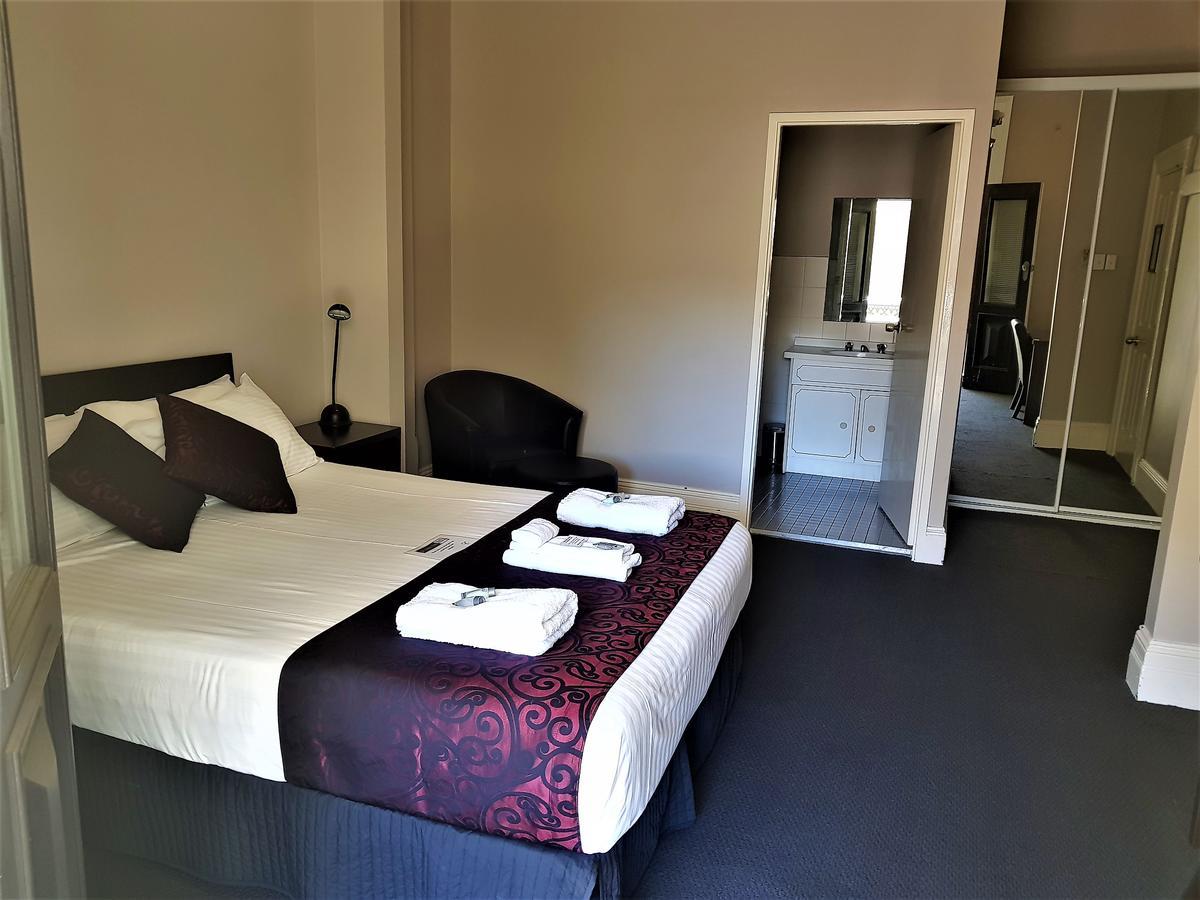 ניוקסטל Grand Hotel מראה חיצוני תמונה